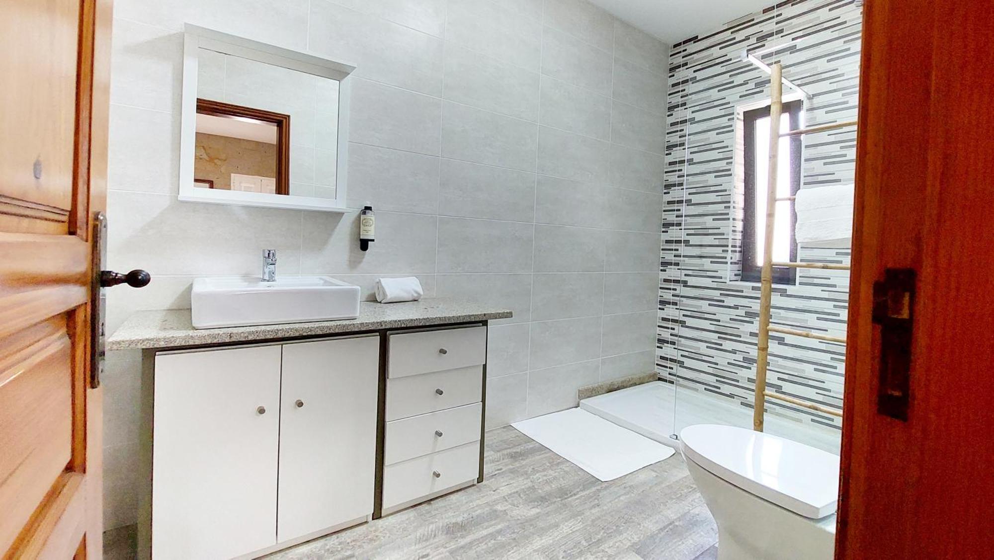 Fernandes Guest House Bright Private Suite 蓬德利马 外观 照片